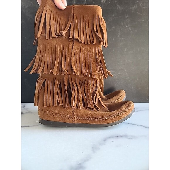 Minnetonka Brown Fringe Boots Size 7 - Picture 1 of 10